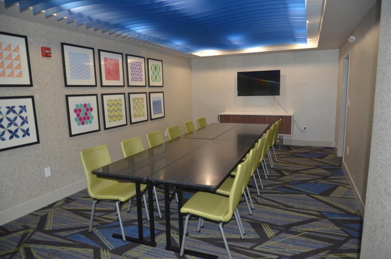 Holiday Inn Express Hotel & Suites Rochester By Ihg Kültér fotó