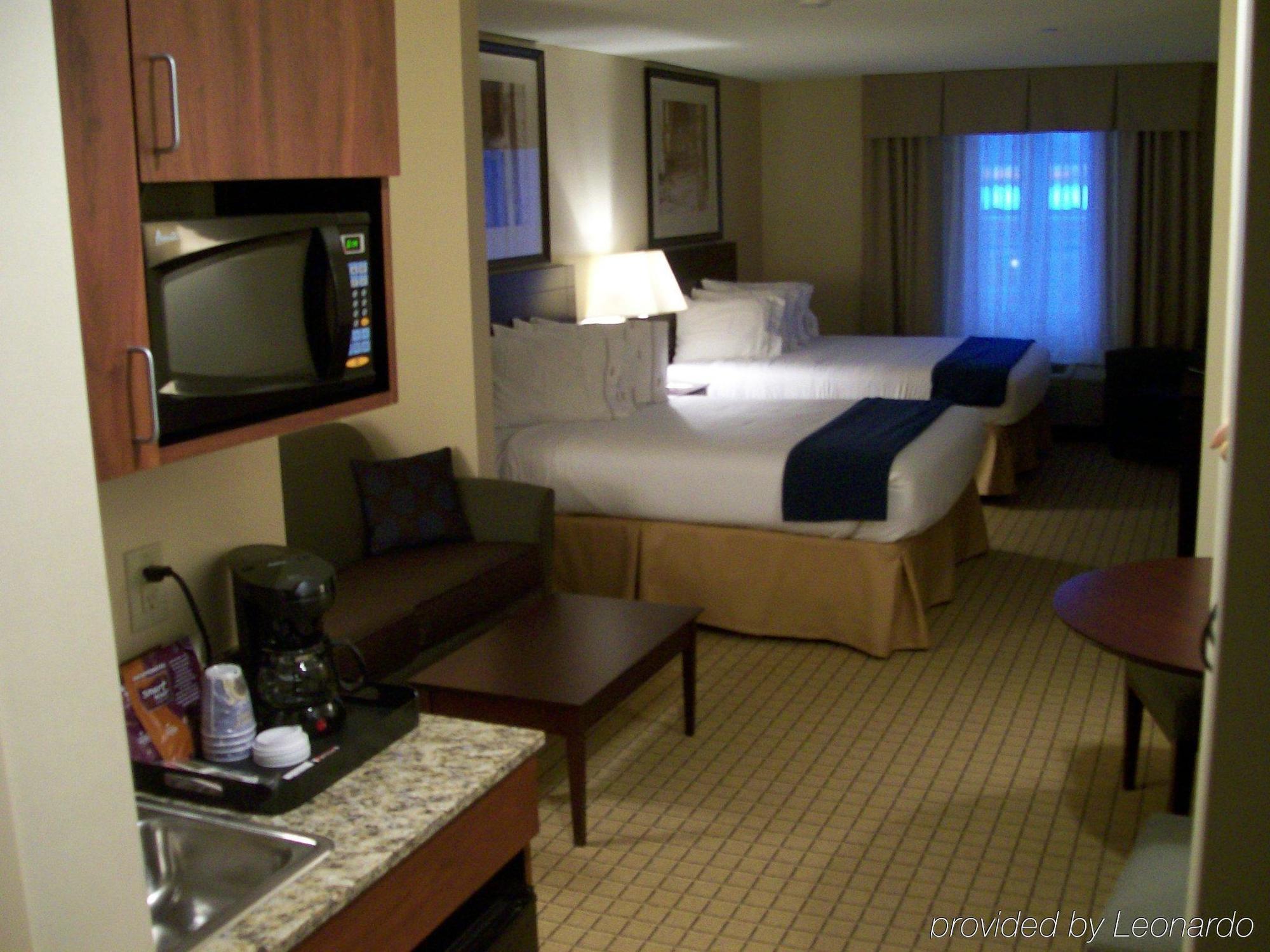 Holiday Inn Express Hotel & Suites Rochester By Ihg Szoba fotó