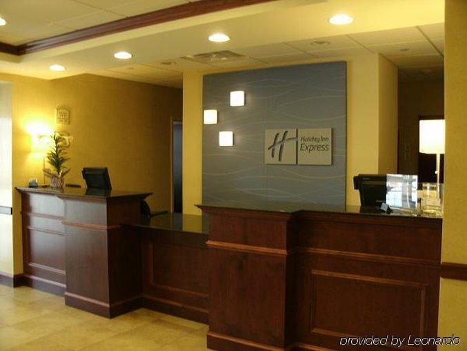 Holiday Inn Express Hotel & Suites Rochester By Ihg Beltér fotó
