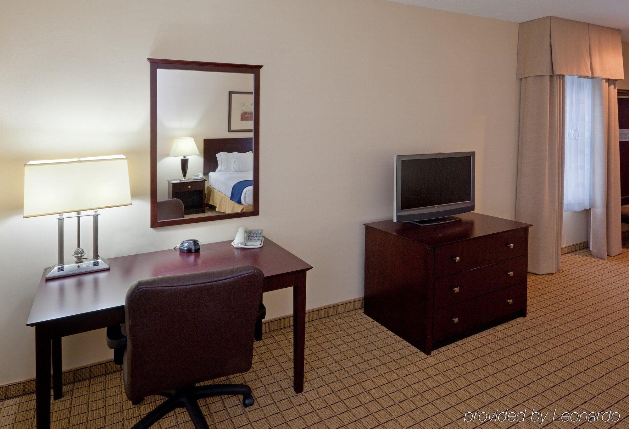 Holiday Inn Express Hotel & Suites Rochester By Ihg Szoba fotó